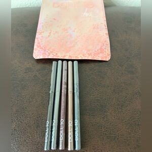 Doll 10 This Colors Everything Automatic Eyeliner 5-Piece Set New Sealed